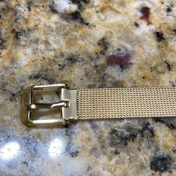 Mom Gold Mesh Adjustable Bracelet - Picture 5 of 8
